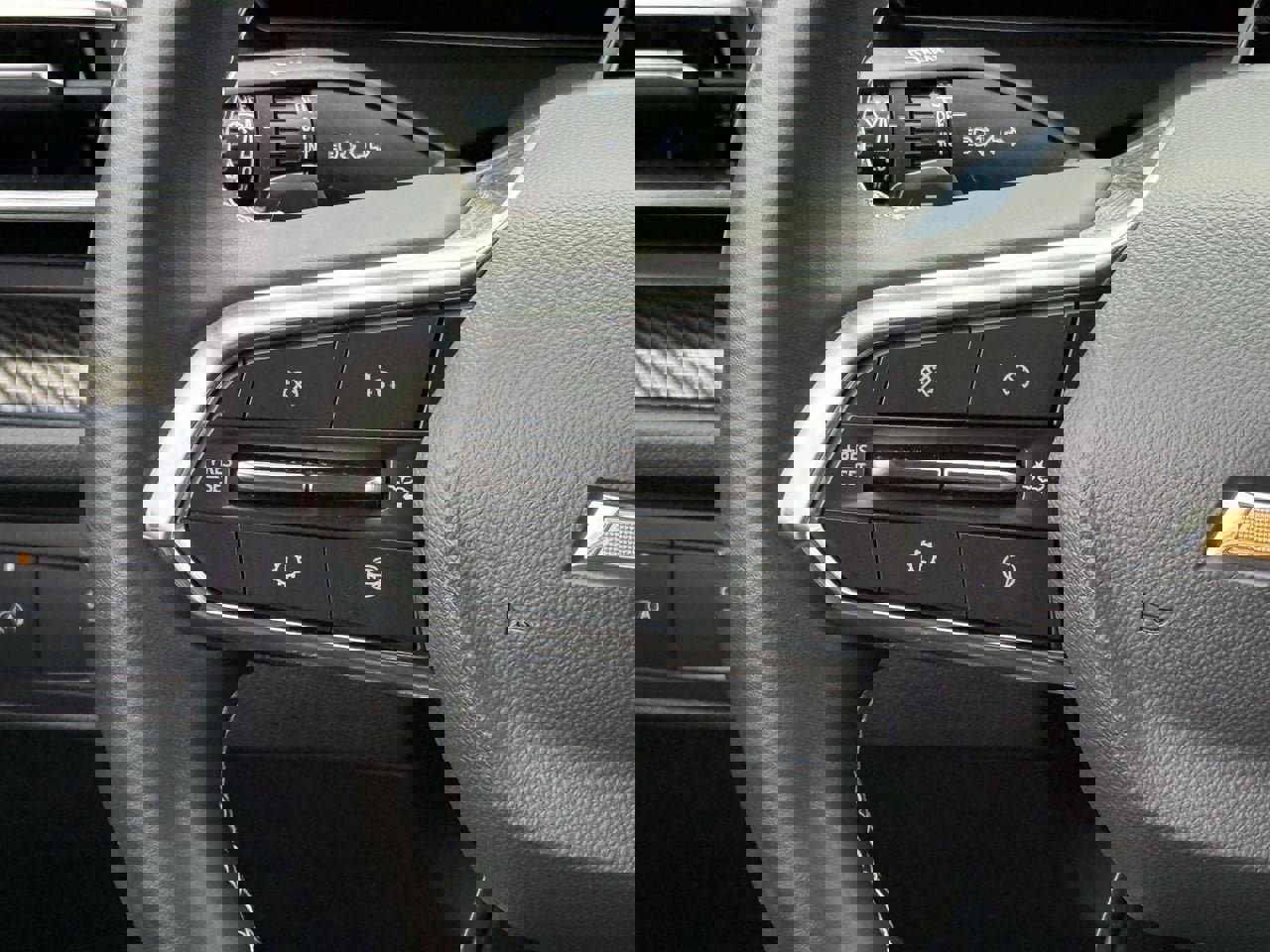 Certified 2025 Chevrolet Traverse High Country image 15