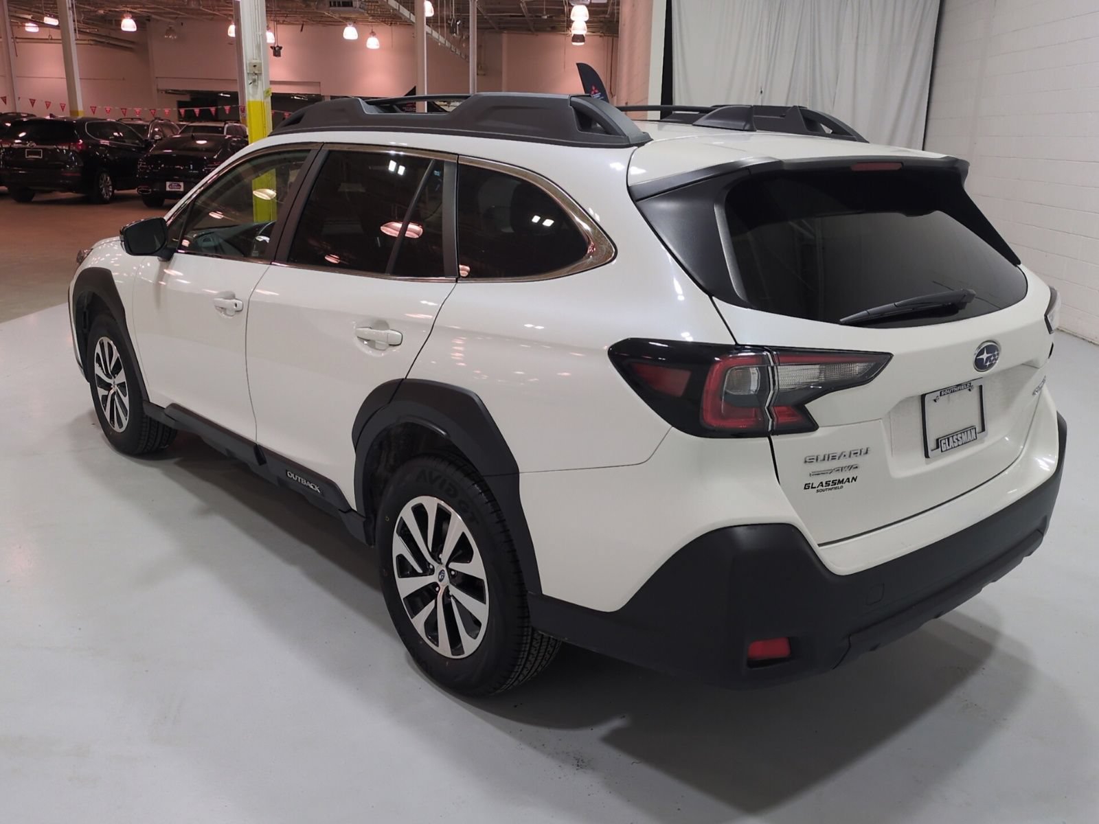 Certified 2024 Subaru Outback Premium AWD/4WD image 5