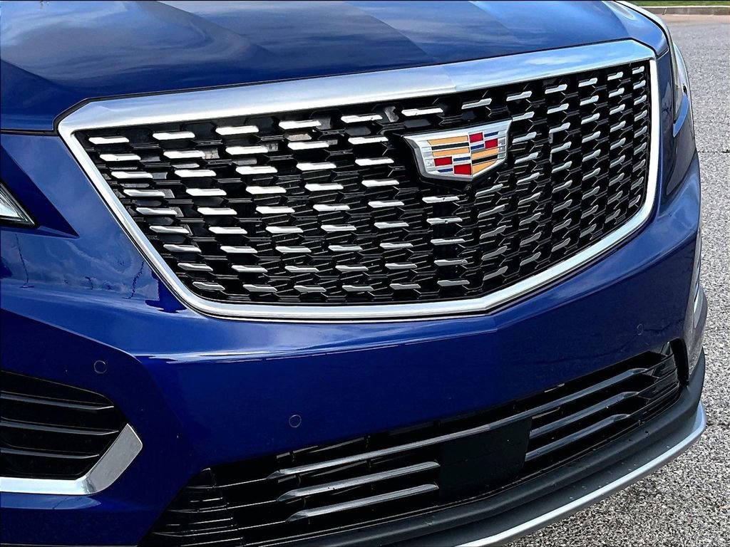 Used 2025 Cadillac XT5 Premium Luxury w/ Technology Package FWD image 20