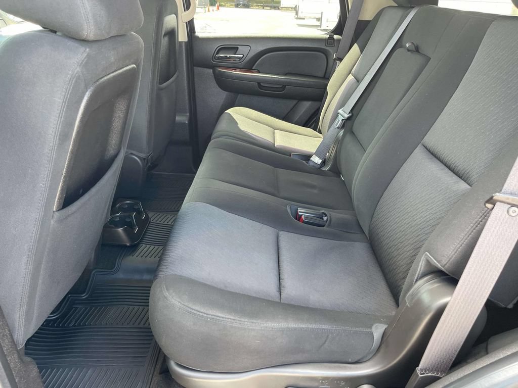 Used 2013 GMC Yukon SLE RWD image 20