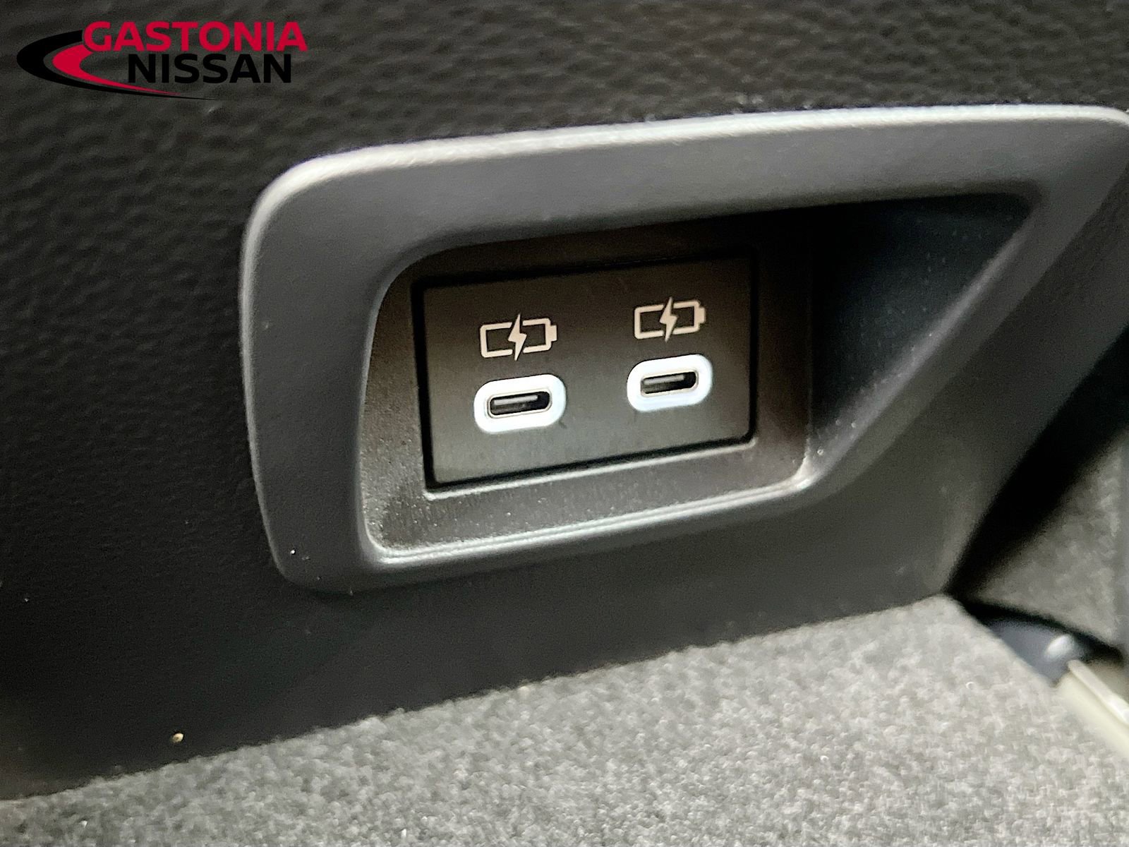 Used 2026 Toyota Corolla Cross XLE w/ Convenience Package image 34