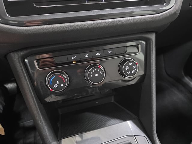 Used 2019 Volkswagen Tiguan S w/ Driver Assistance Package AWD/4WD image 24