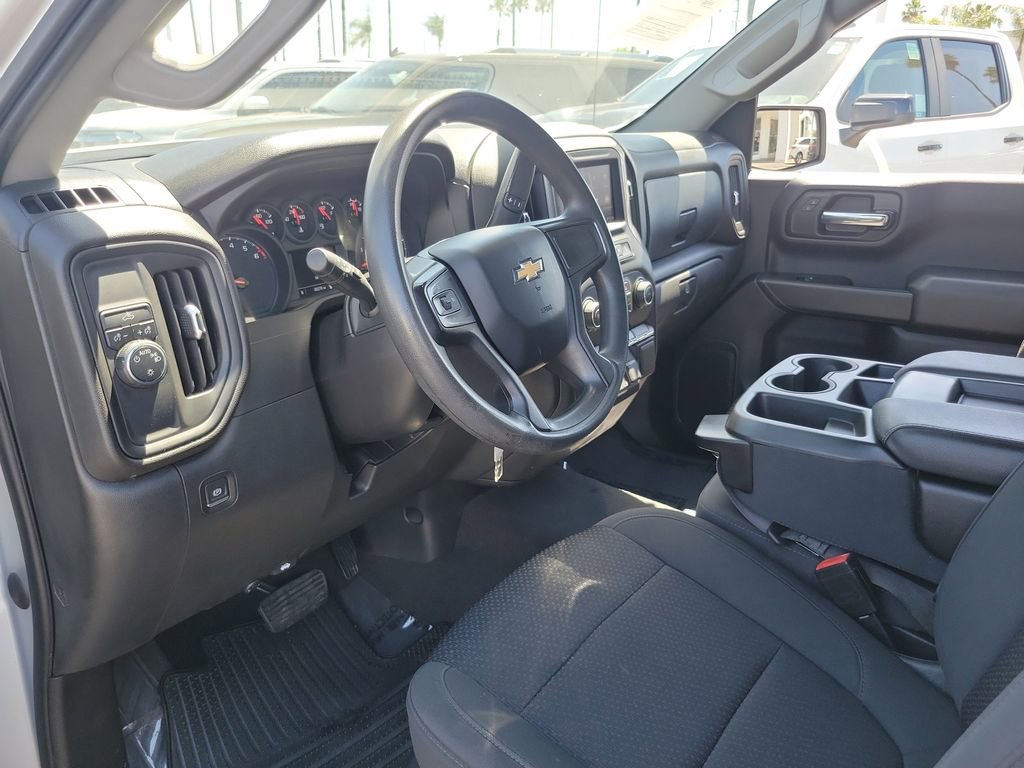Used 2022 Chevrolet Silverado 1500 Custom w/ LPO, Blackout Package image 17