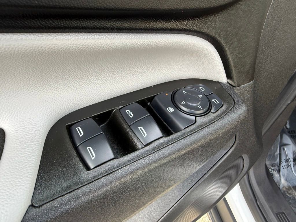 Used 2024 Chevrolet Equinox LS w/ LS Convenience Package image 23