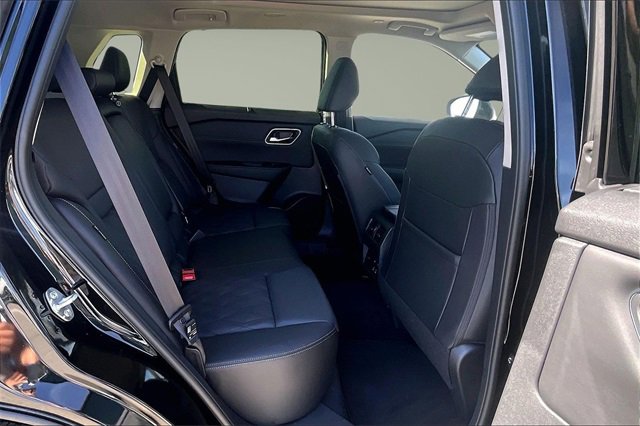 New 2026 Nissan Rogue Platinum w/ Tech Package image 10