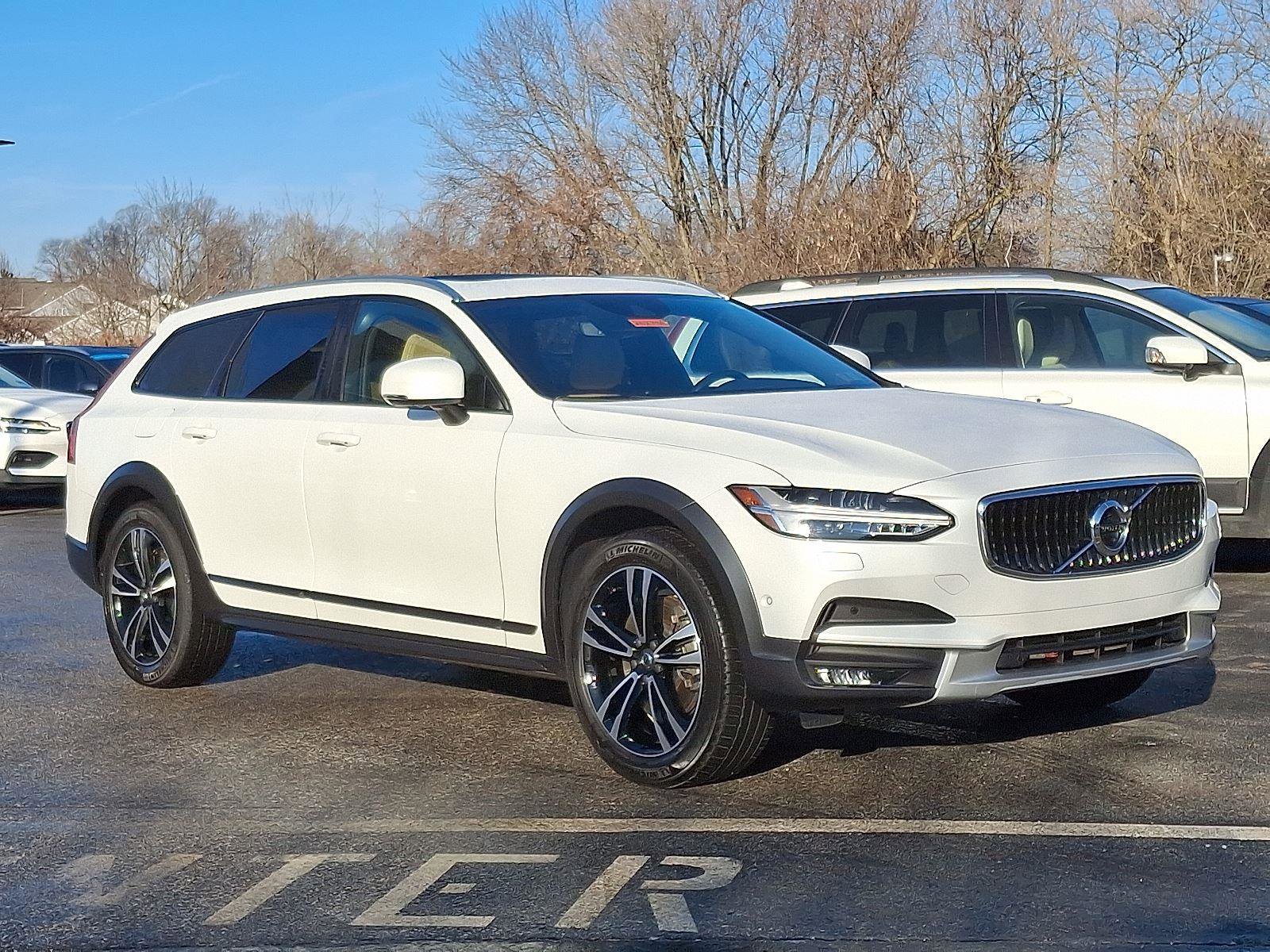 Used 2018 Volvo V90 T5 Cross Country w/ Convenience Package