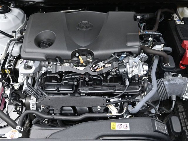 Used 2024 Toyota Camry SE image 28