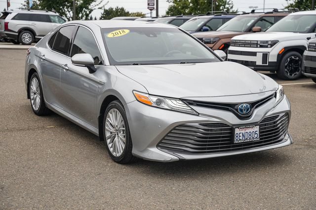 Used 2018 Toyota Camry XLE w/ Protection Package (Q2) FWD image 6