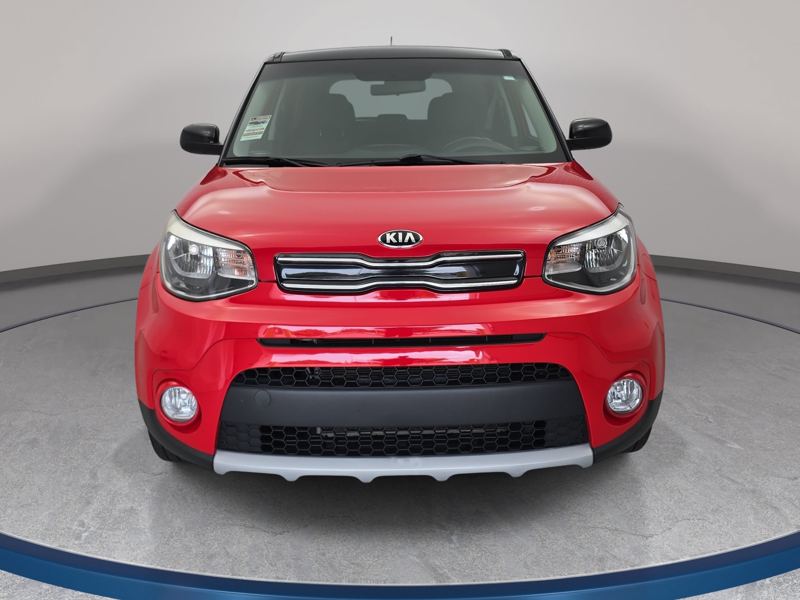 Used 2019 Kia Soul + FWD image 2