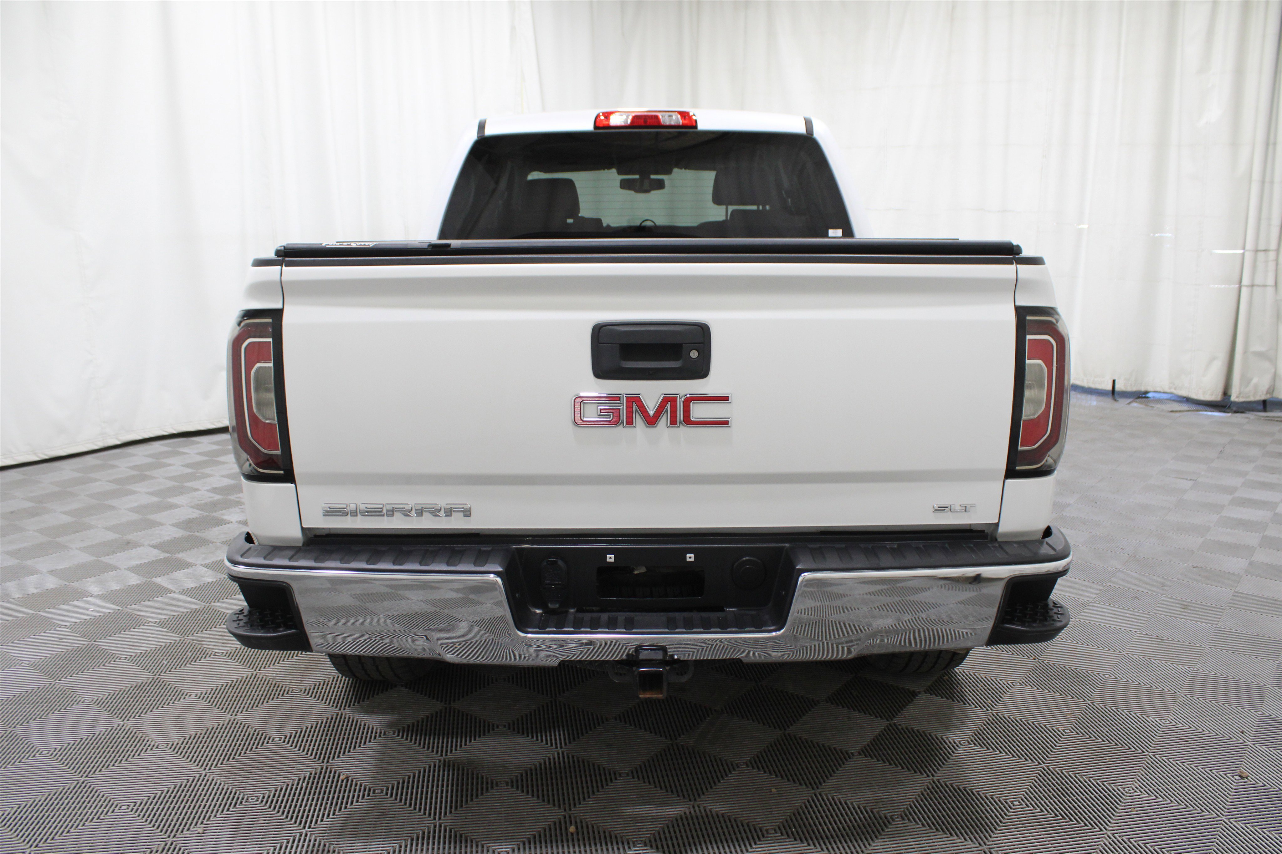 Used 2018 GMC Sierra 1500 SLT w/ SLT Premium Package image 31