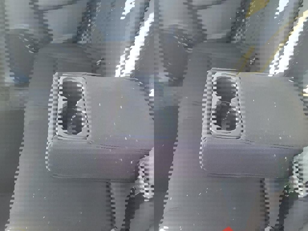 Certified 2024 Nissan Rogue S image 28