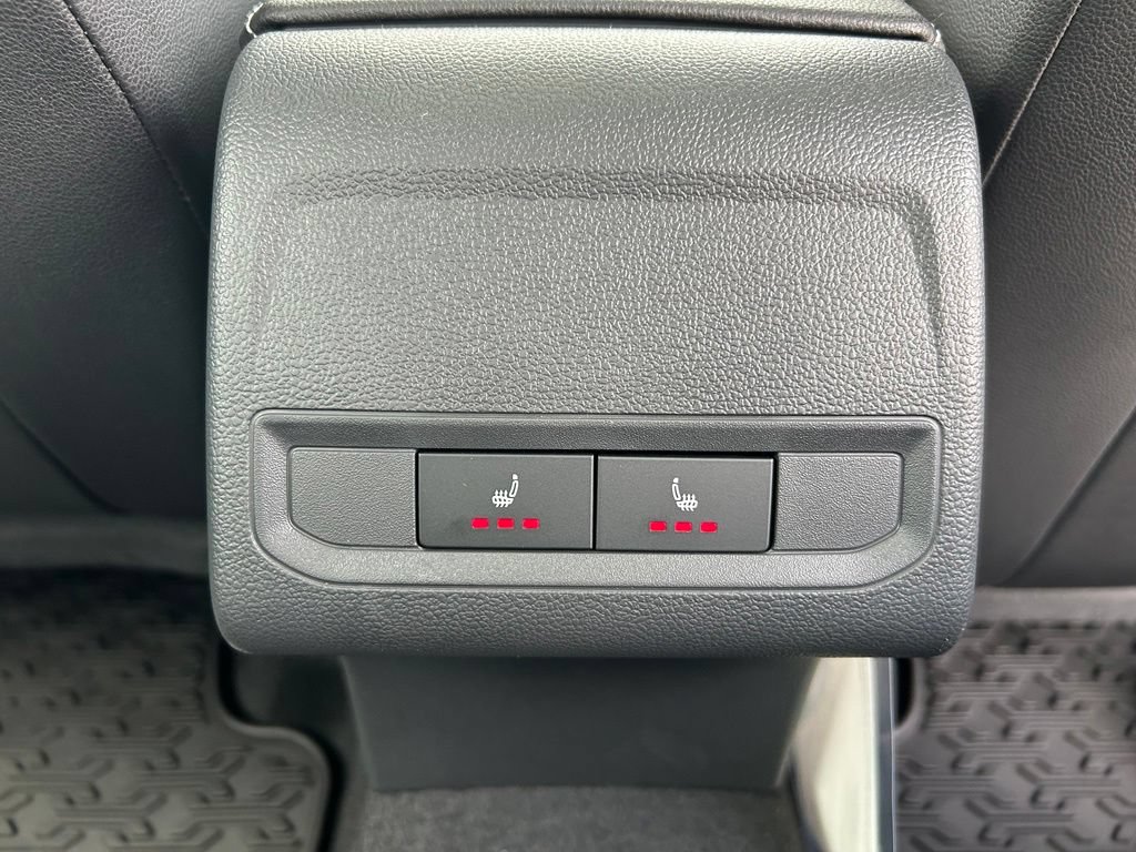 New 2027 Volkswagen Jetta SEL FWD image 40