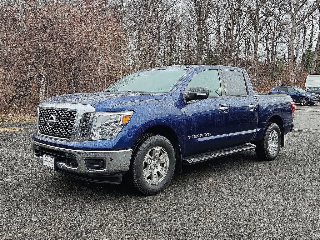 Certified 2018 Nissan Titan SV w/ SV Convenience Package image 4