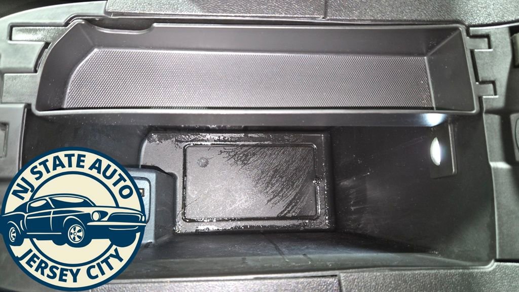 Used 2023 GMC Terrain AT4 image 18