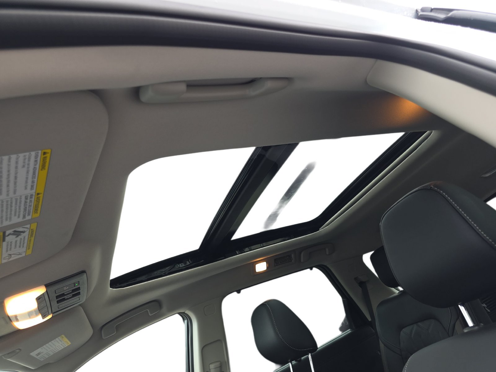 New 2026 Nissan Pathfinder Platinum w/ Accent Package FWD image 28