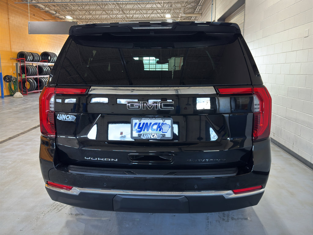 Used 2025 GMC Yukon XL Elevation w/ LPO, Elevation Black Package image 4