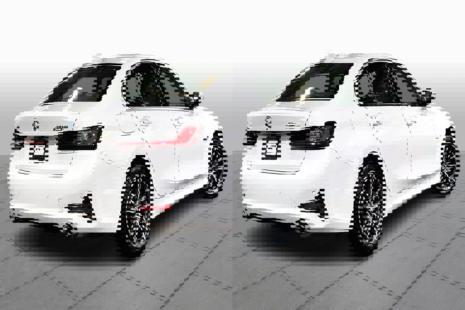 Used 2022 BMW 330e xDrive w/ Premium Package image 12