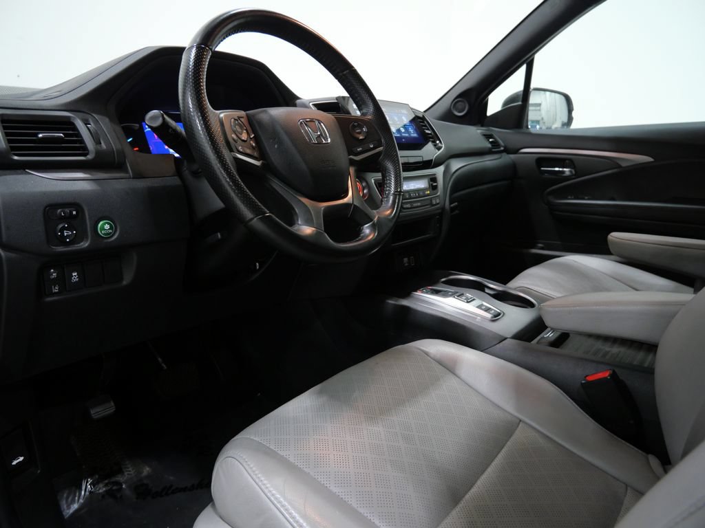 Used 2020 Honda Passport EX-L image 12