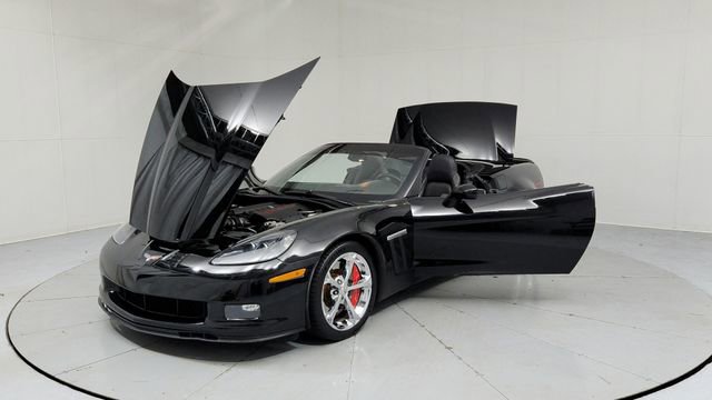 Used 2010 Chevrolet Corvette Grand Sport w/ Preferred Equipment Group image 9