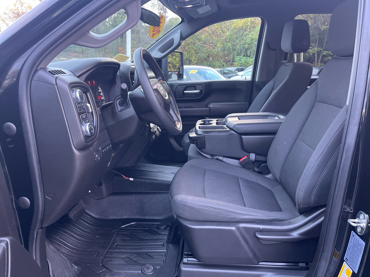 Used 2022 GMC Sierra 3500 Pro w/ Convenience Package image 19