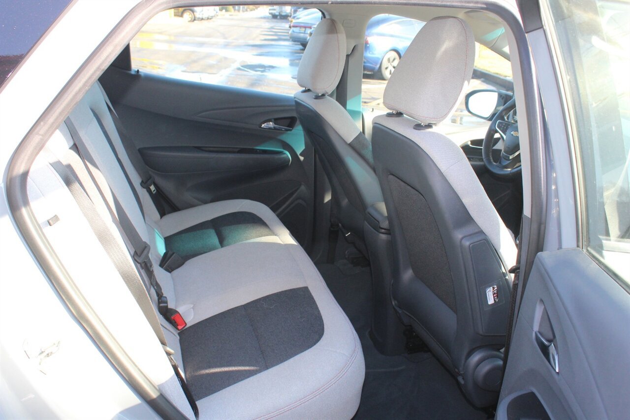 Used 2019 Chevrolet Bolt LT image 13