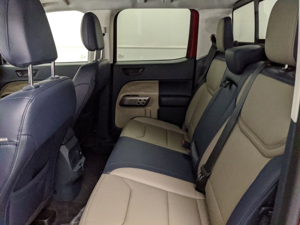 New 2026 Ford Maverick Lariat image 23