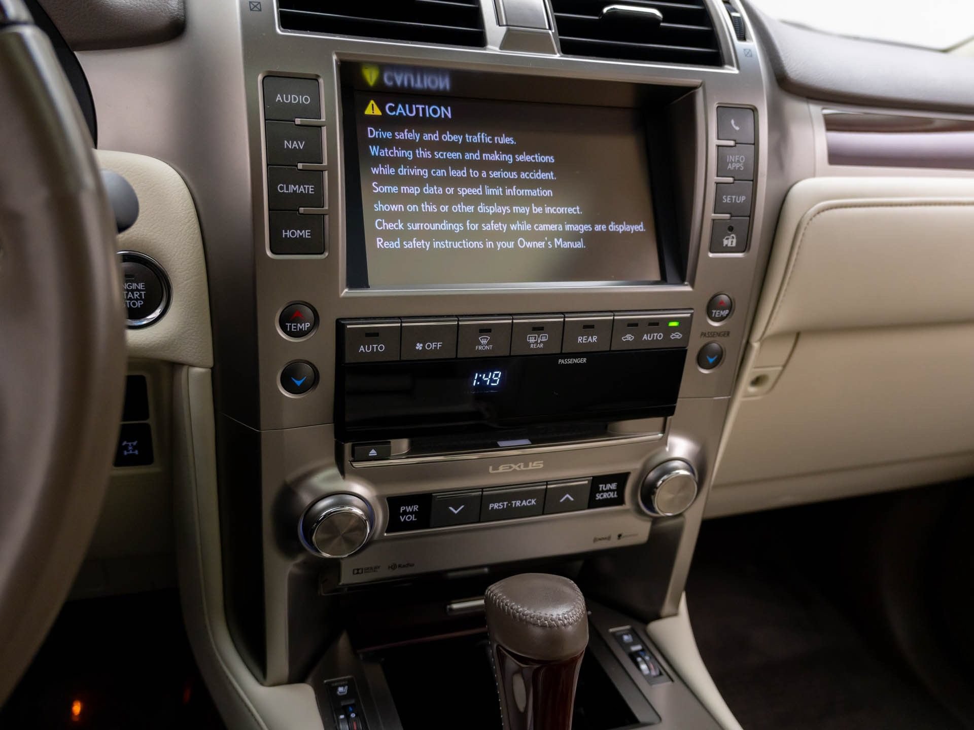 Used 2019 Lexus GX 460 Premium w/ Premium Package AWD/4WD image 24