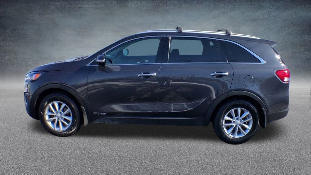 Used 2018 Kia Sorento LX image 14