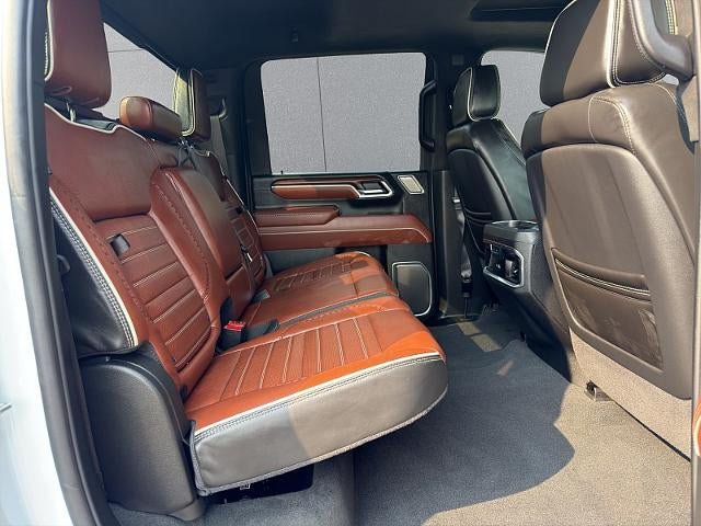 Used 2026 GMC Sierra 3500 Denali Ultimate AWD/4WD image 18