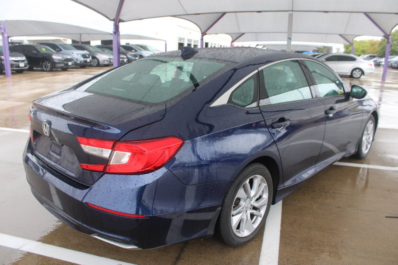 Used 2019 Honda Accord LX image 6