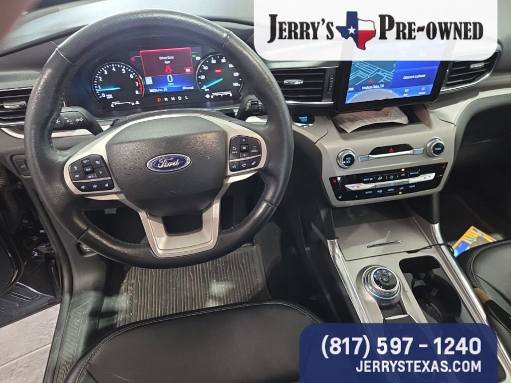 Used 2023 Ford Explorer XLT w/ Equipment Group 202A image 9