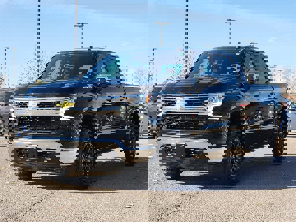 Certified 2025 Chevrolet Silverado 1500 LT image 4