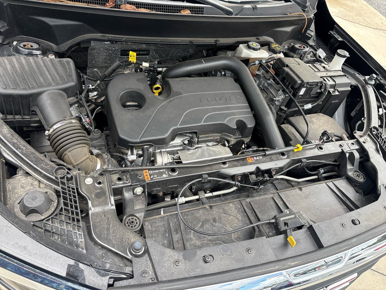 Used 2024 GMC Terrain SLE FWD image 20