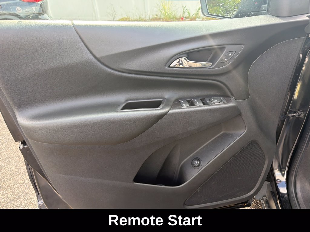 Used 2020 Chevrolet Equinox LT w/ Driver Convenience Package FWD image 12