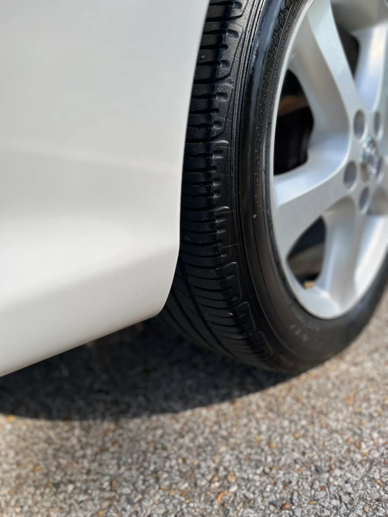 Used 2006 Toyota Solara SE image 32