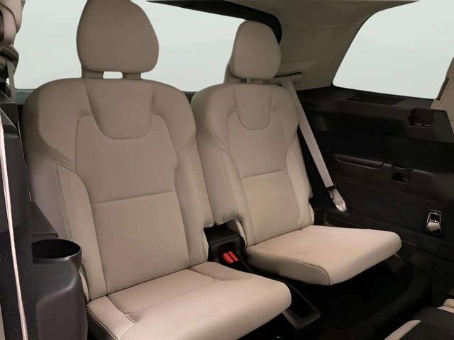Used 2023 Volvo XC90 T8 Plus w/ Protection Package Premier image 83