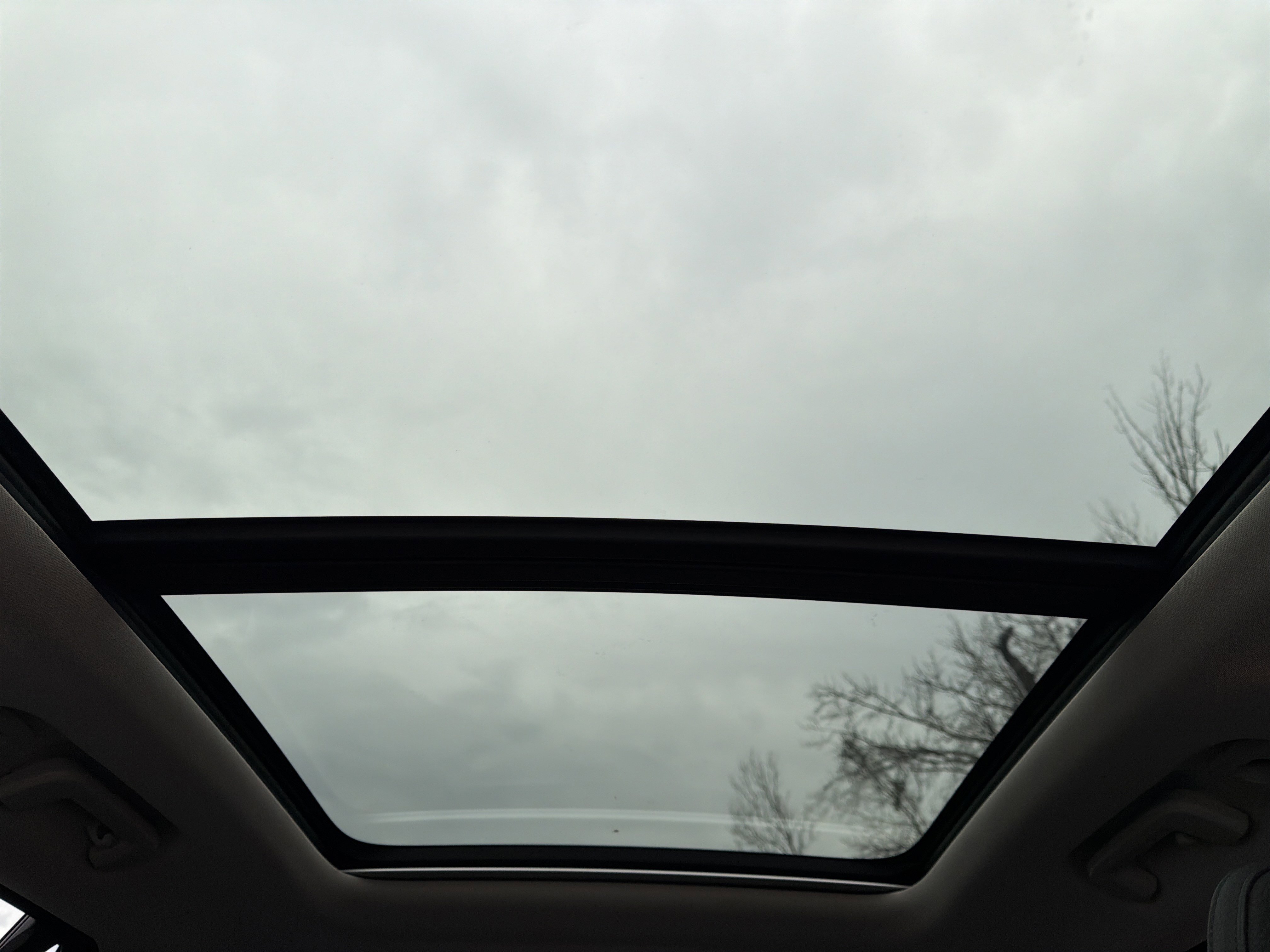 Certified 2022 Volvo XC90 T8 Inscription Expression w/ Advanced Package image 28