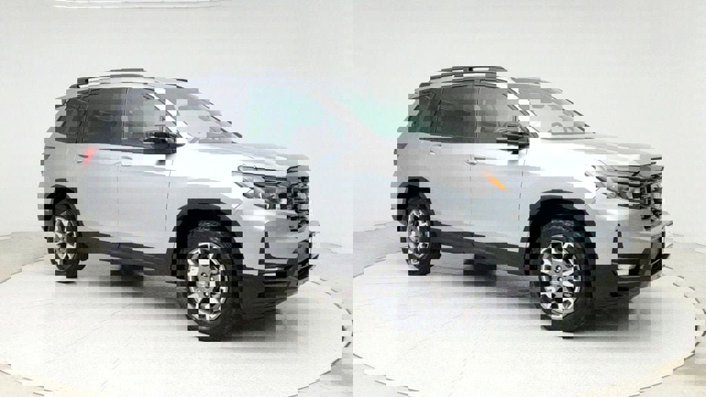 Used 2023 Honda Passport TrailSport image 3