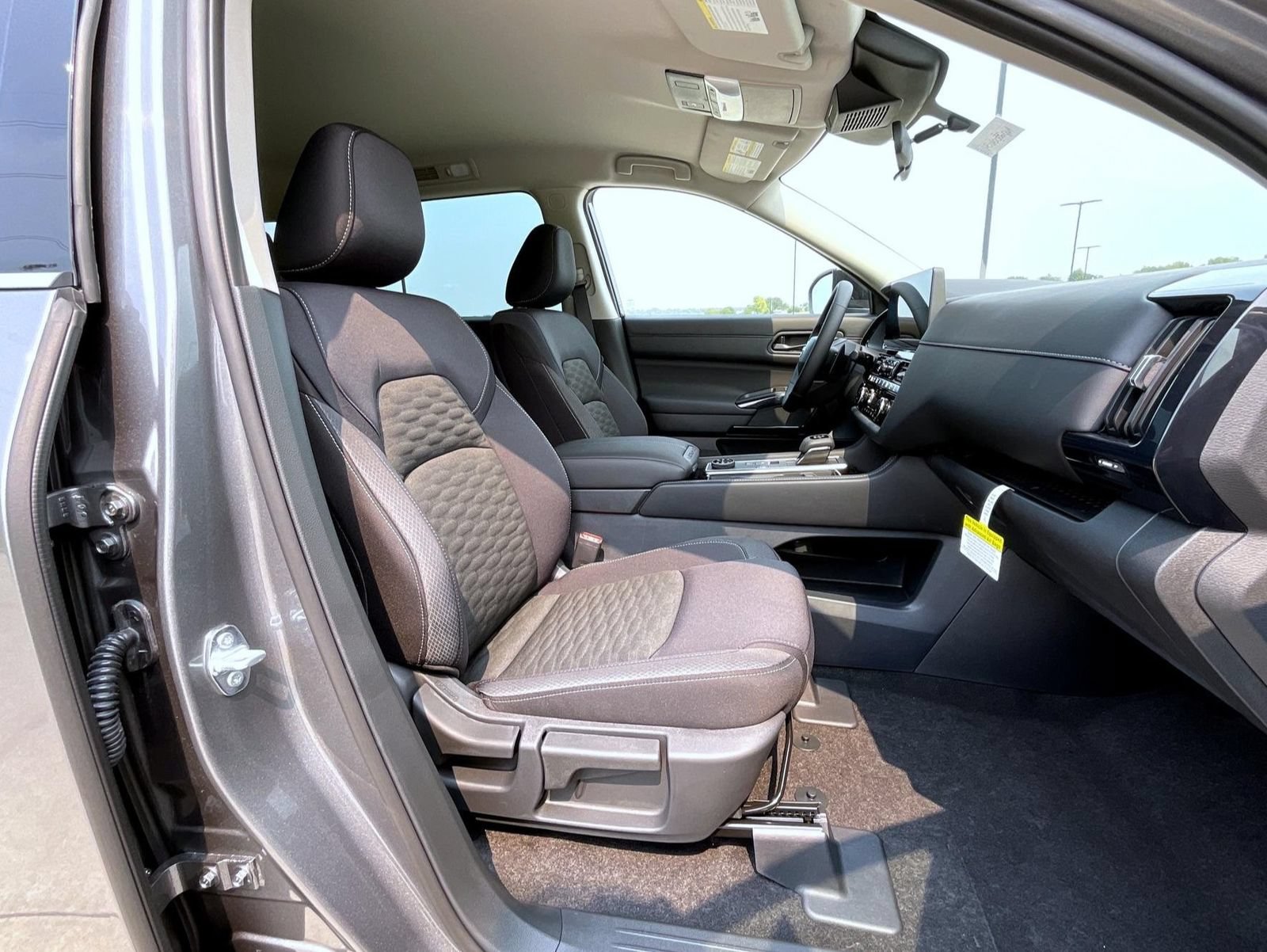 New 2026 Nissan Pathfinder SV AWD/4WD image 16