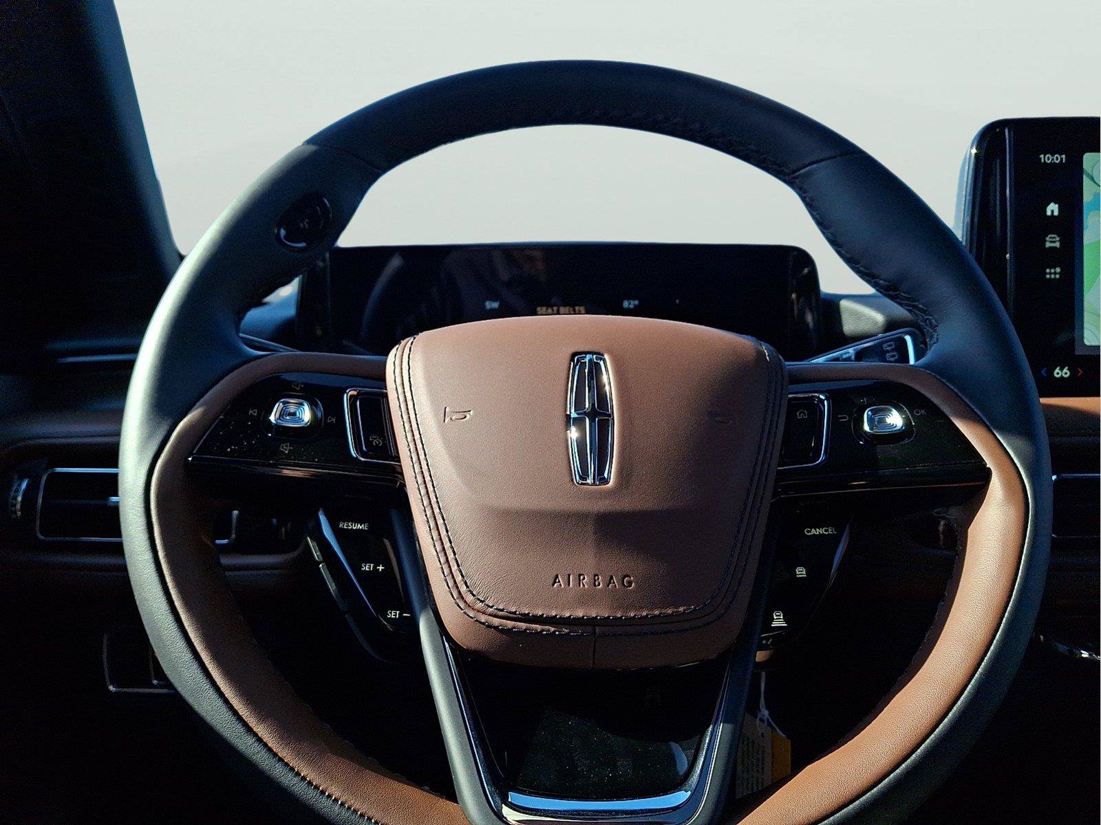New 2027 Lincoln Aviator Reserve AWD/4WD image 13