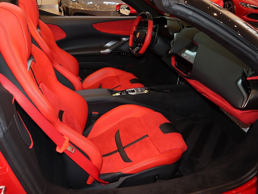Certified 2022 Ferrari SF90 Spider image 92