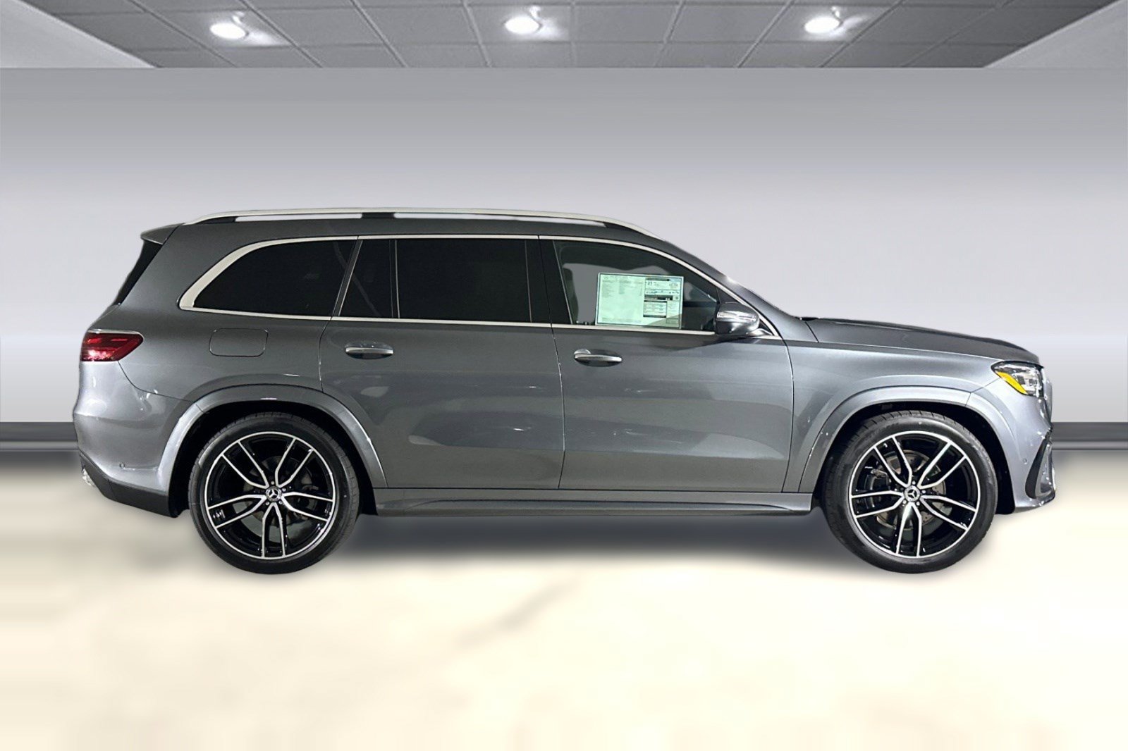 New 2025 Mercedes-Benz GLS 450 4MATIC image 8