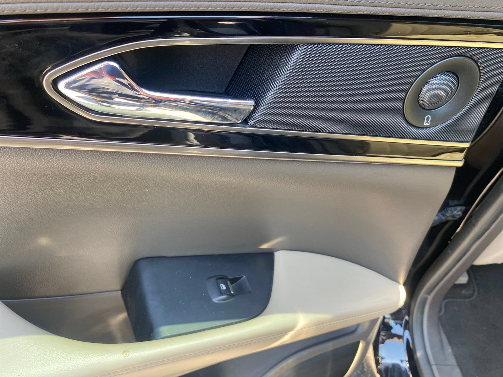 Used 2022 Lincoln Nautilus Reserve AWD/4WD image 20
