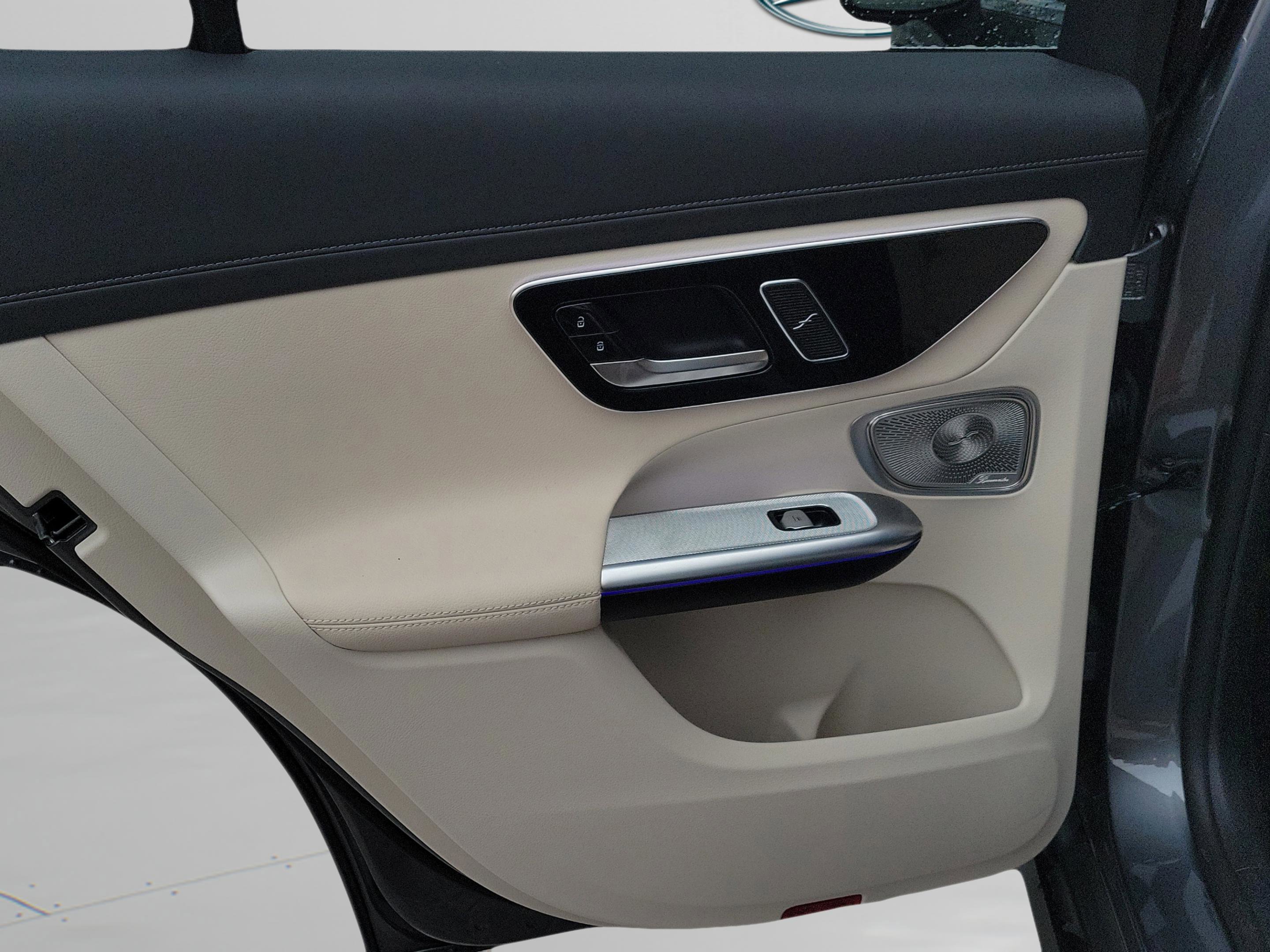 Certified 2023 Mercedes-Benz GLC 300 4MATIC image 10