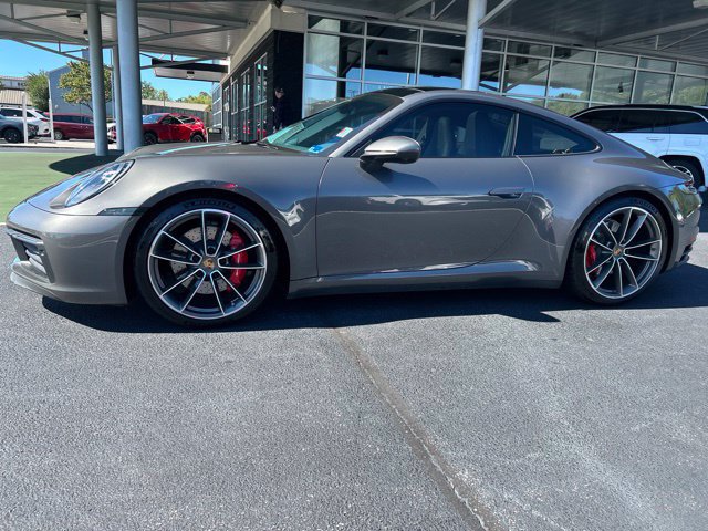 Used 2021 Porsche 911 Carrera 4S AWD/4WD image 2