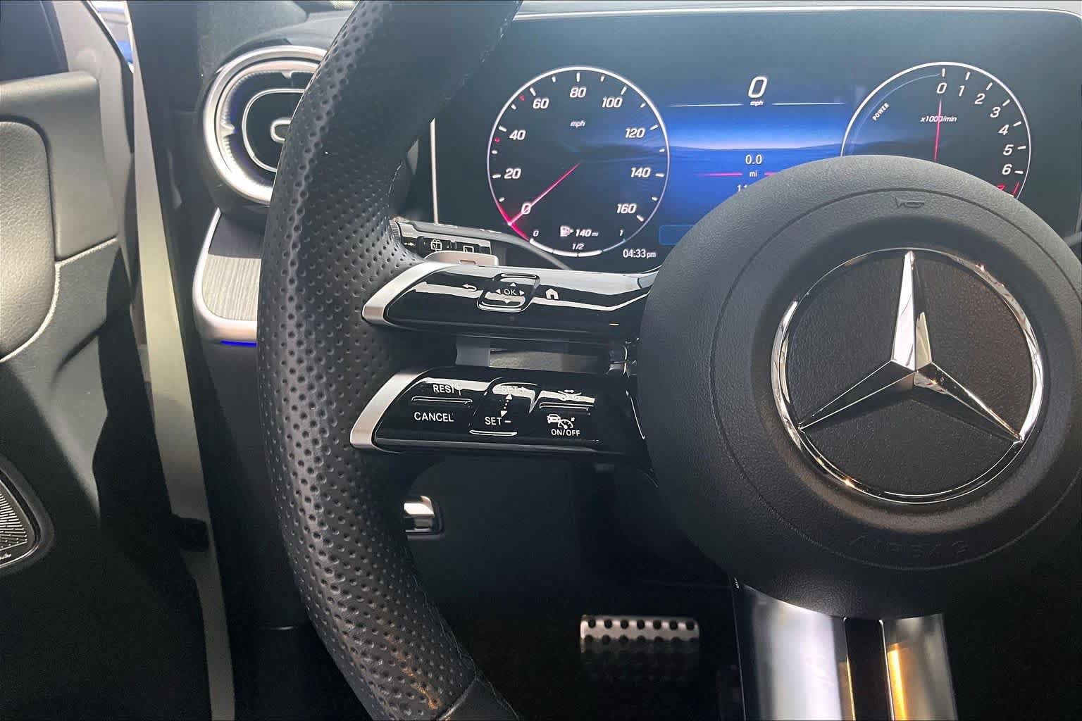 Certified 2025 Mercedes-Benz GLC 350e 4MATIC image 24