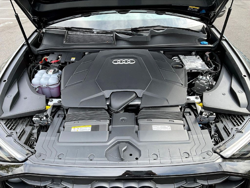 New 2026 Audi Q8 Prestige AWD/4WD image 12