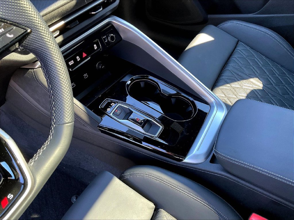 Used 2025 Audi SQ5 Premium Plus w/ Premium Plus Package AWD/4WD image 20