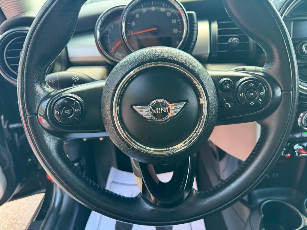 Used 2014 MINI Cooper 2-Door Hardtop FWD image 14