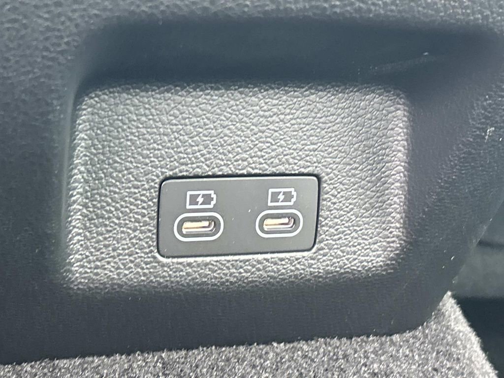 New 2026 Genesis G70 2.5T Prestige image 23